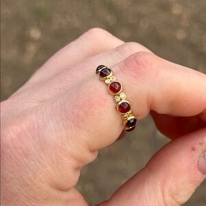 Vintage 14k eternity ring cabochon aldamite garnets  appraised $590